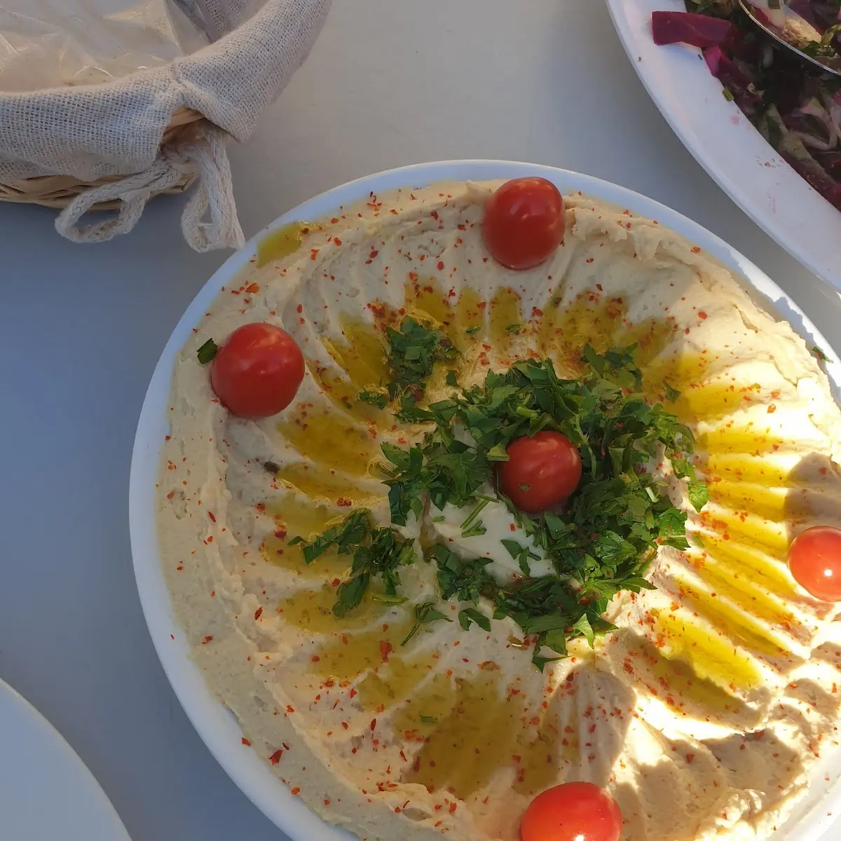 Hummus Teller