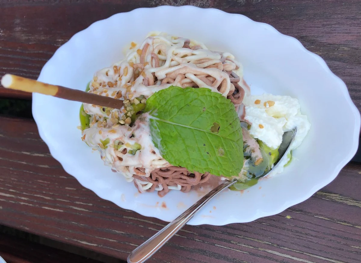 Spaghetti Eis