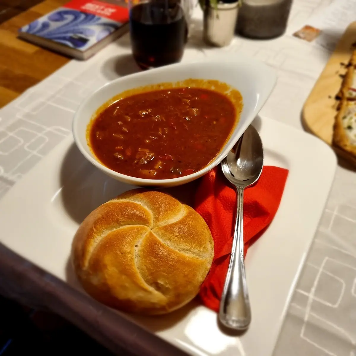 Gulaschsuppe