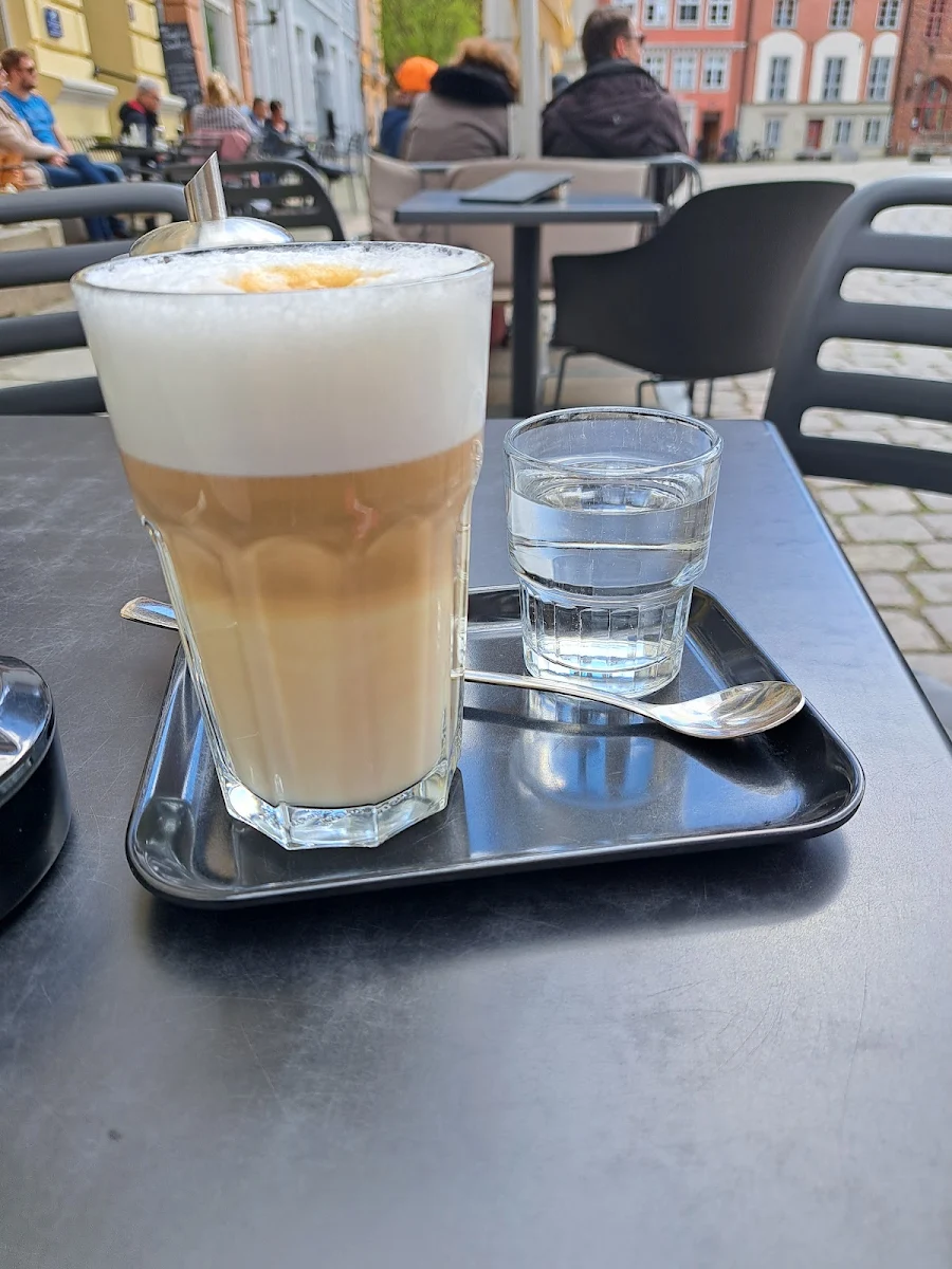 Latte Macchiato