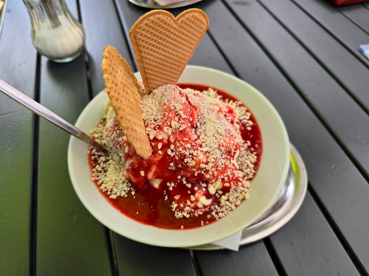 Spaghetti Eis