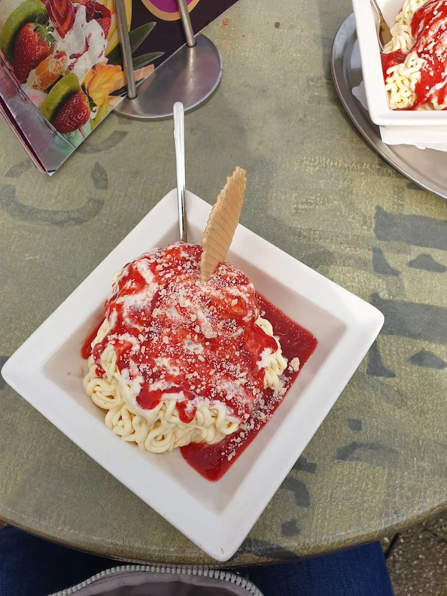 Spagetti Eis