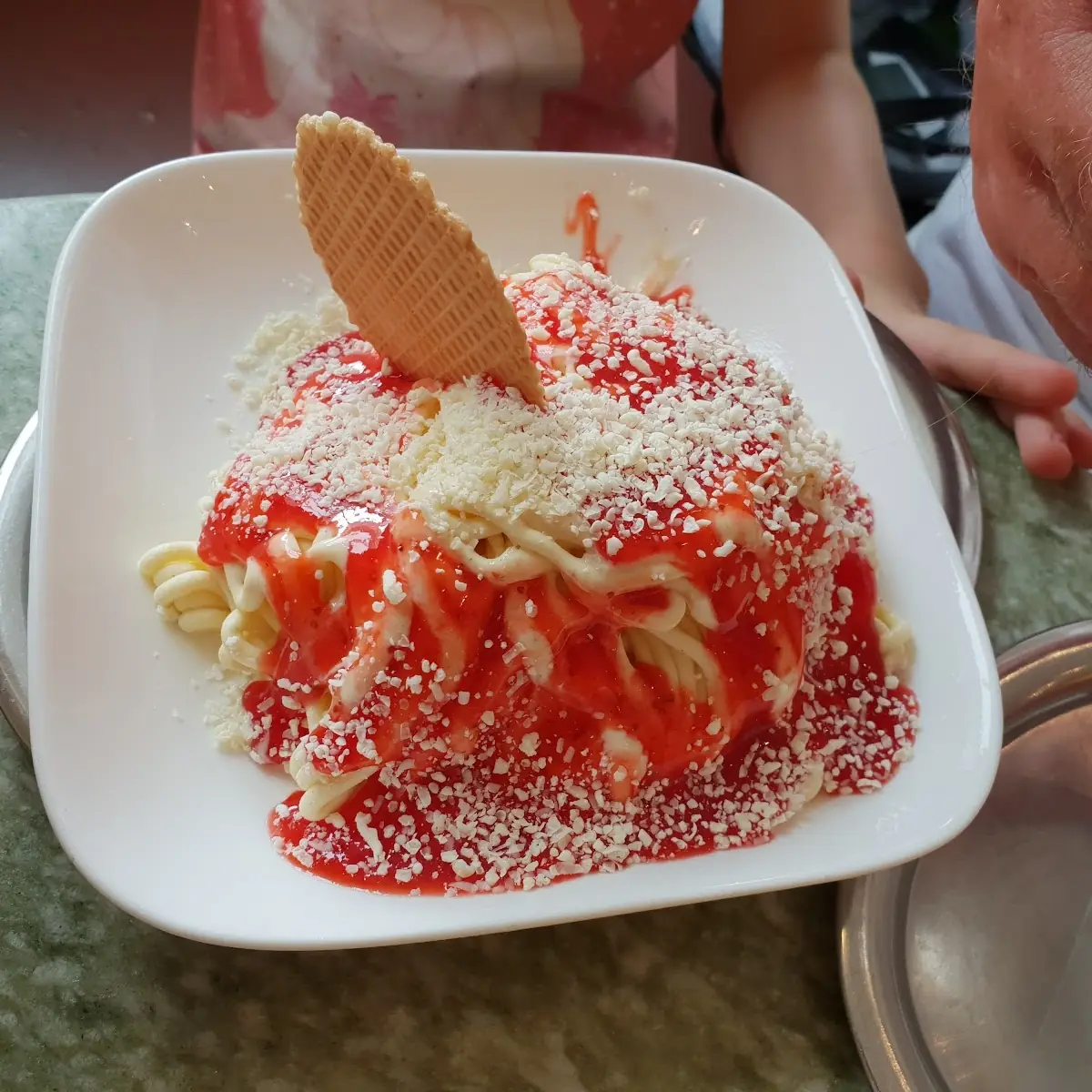 Spaghetti Eis