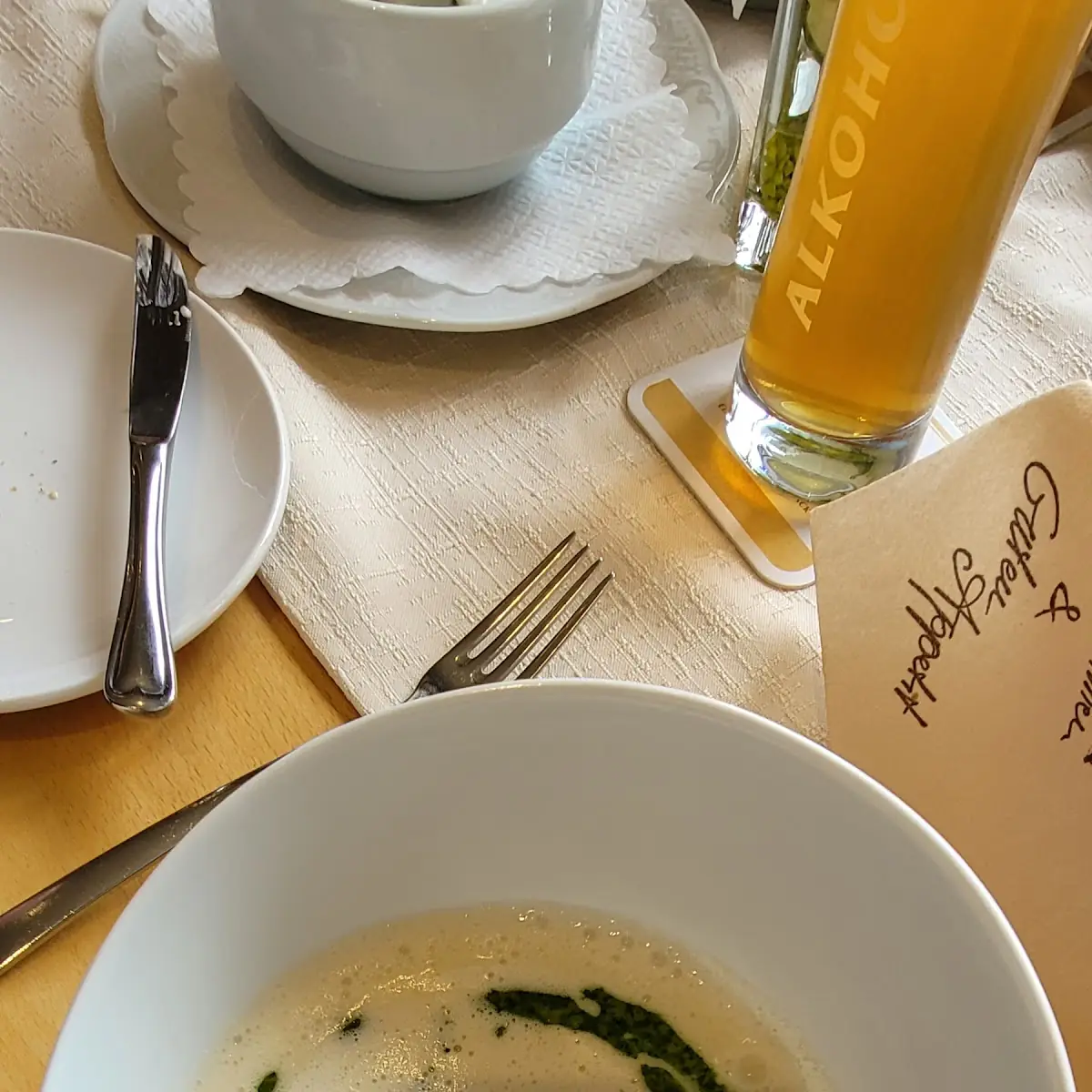 Spargelcremesuppe