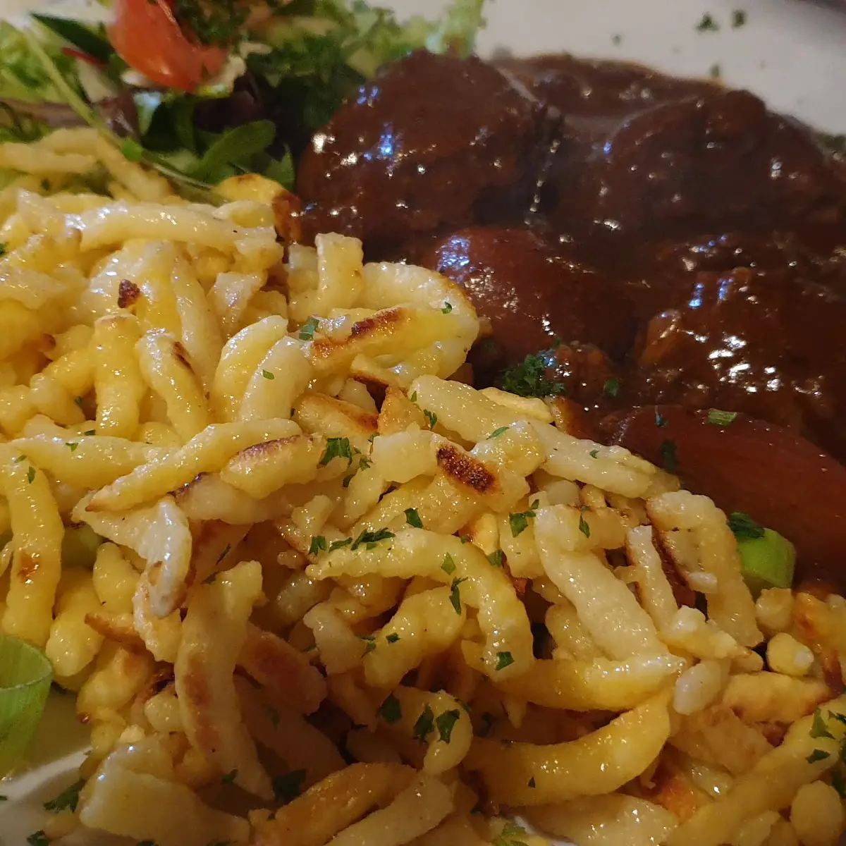 Schweinebäckchen Mit Spätzle