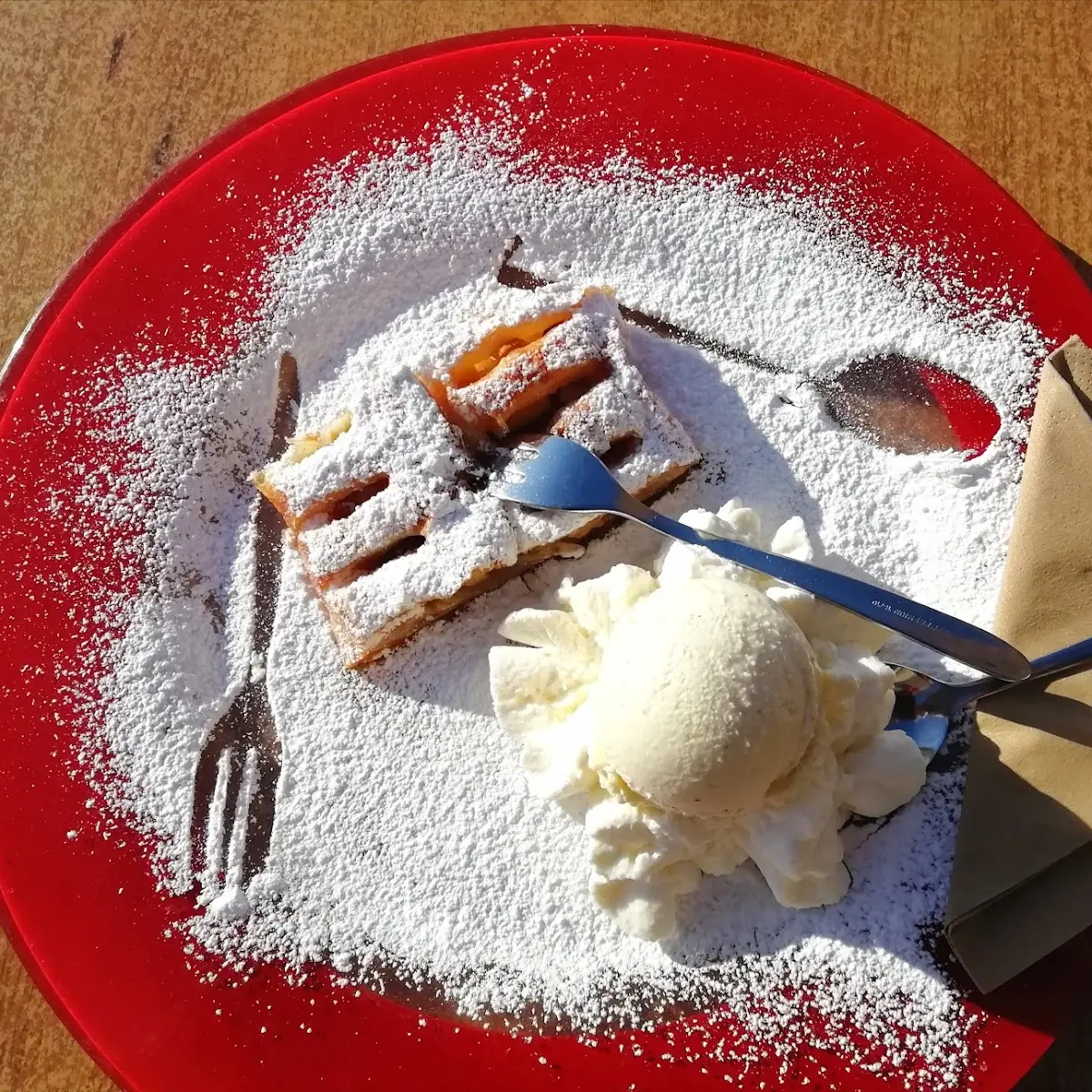 Apfelstrudel