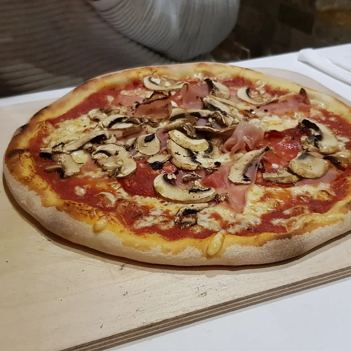 Pizza Spezial