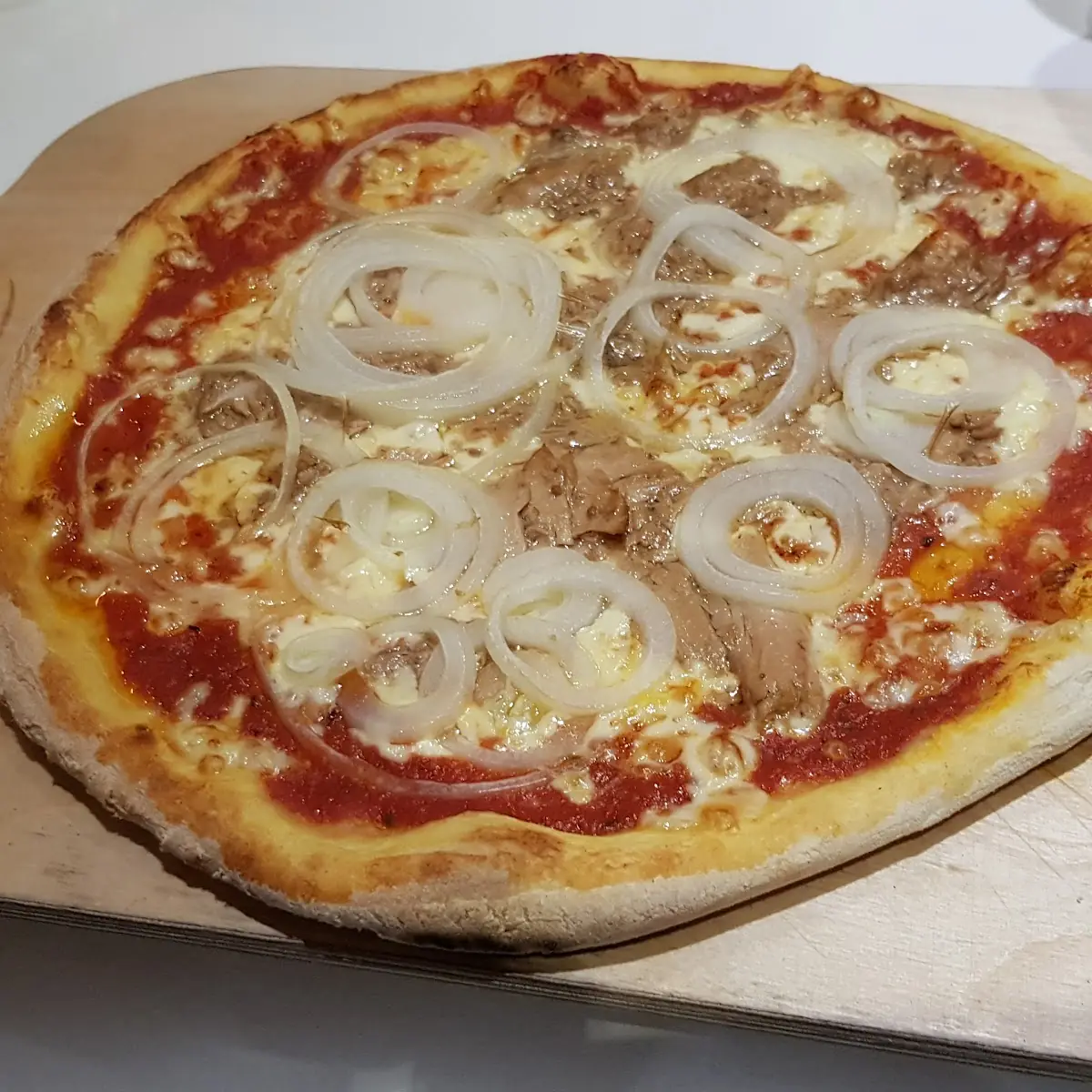 Pizza Tuna