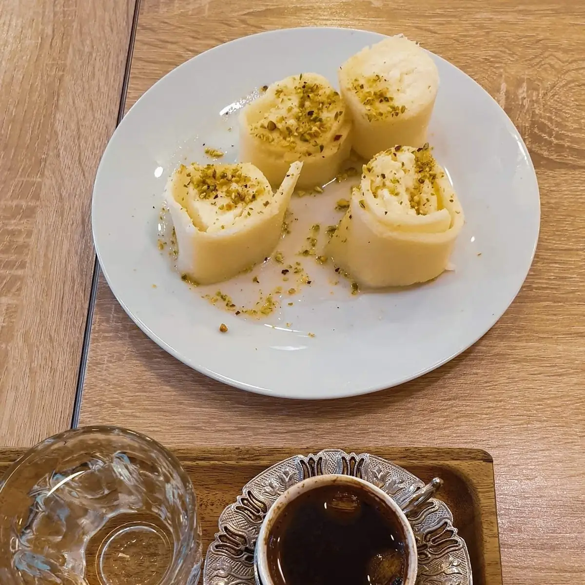 حلاوة الجنيه