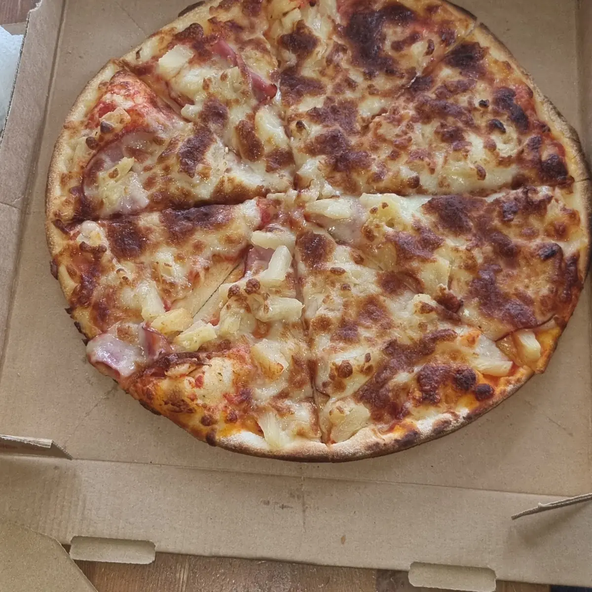 Salami Pizza