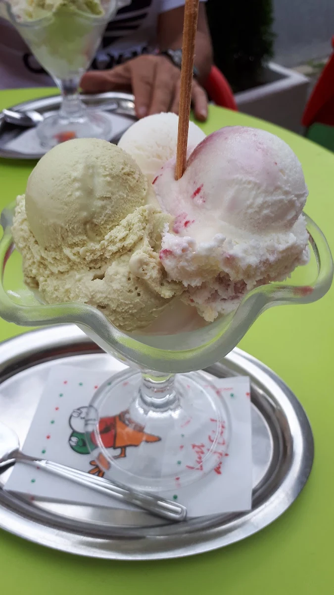 Gemischtes Eis
