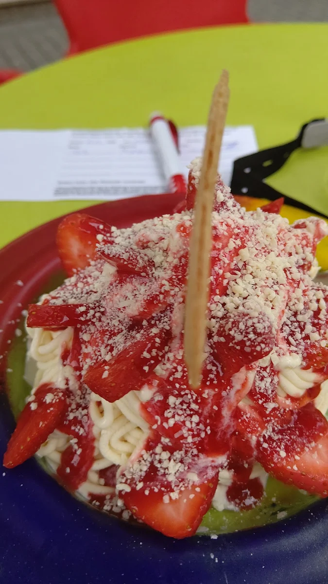 Spaghetti Eis