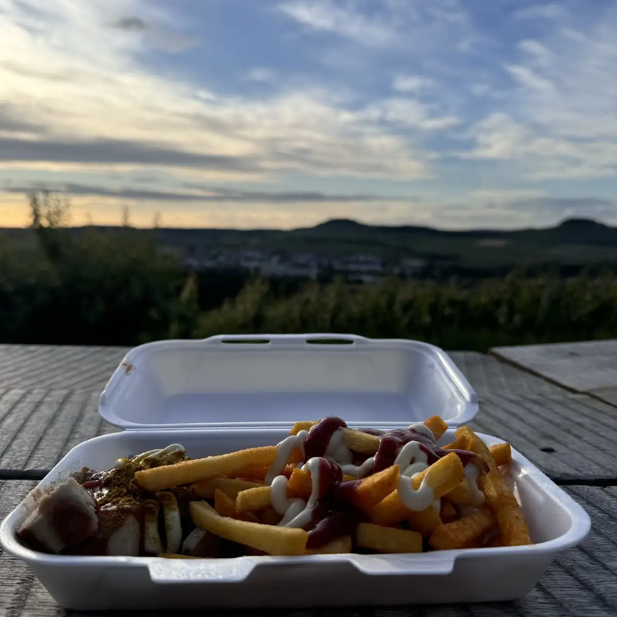 Curry Mit Pommes