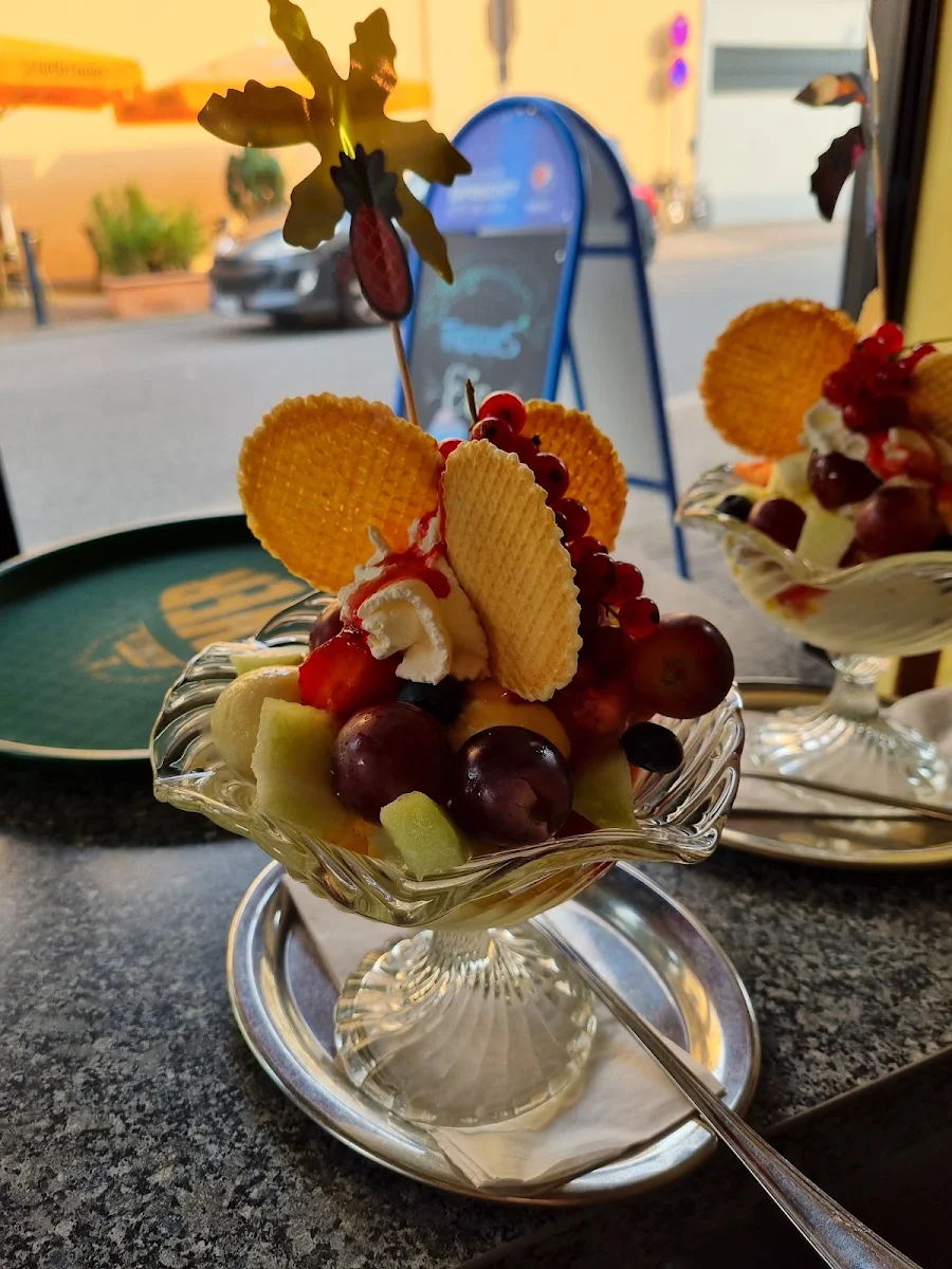 Fruchtbecher