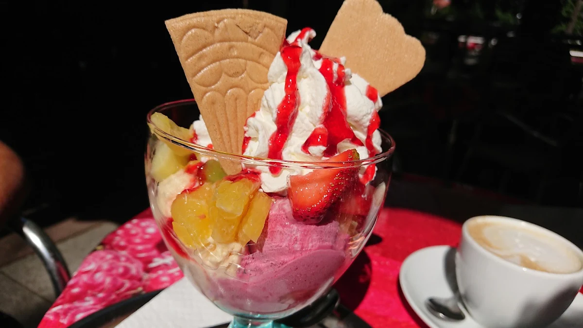 Früchtebecher