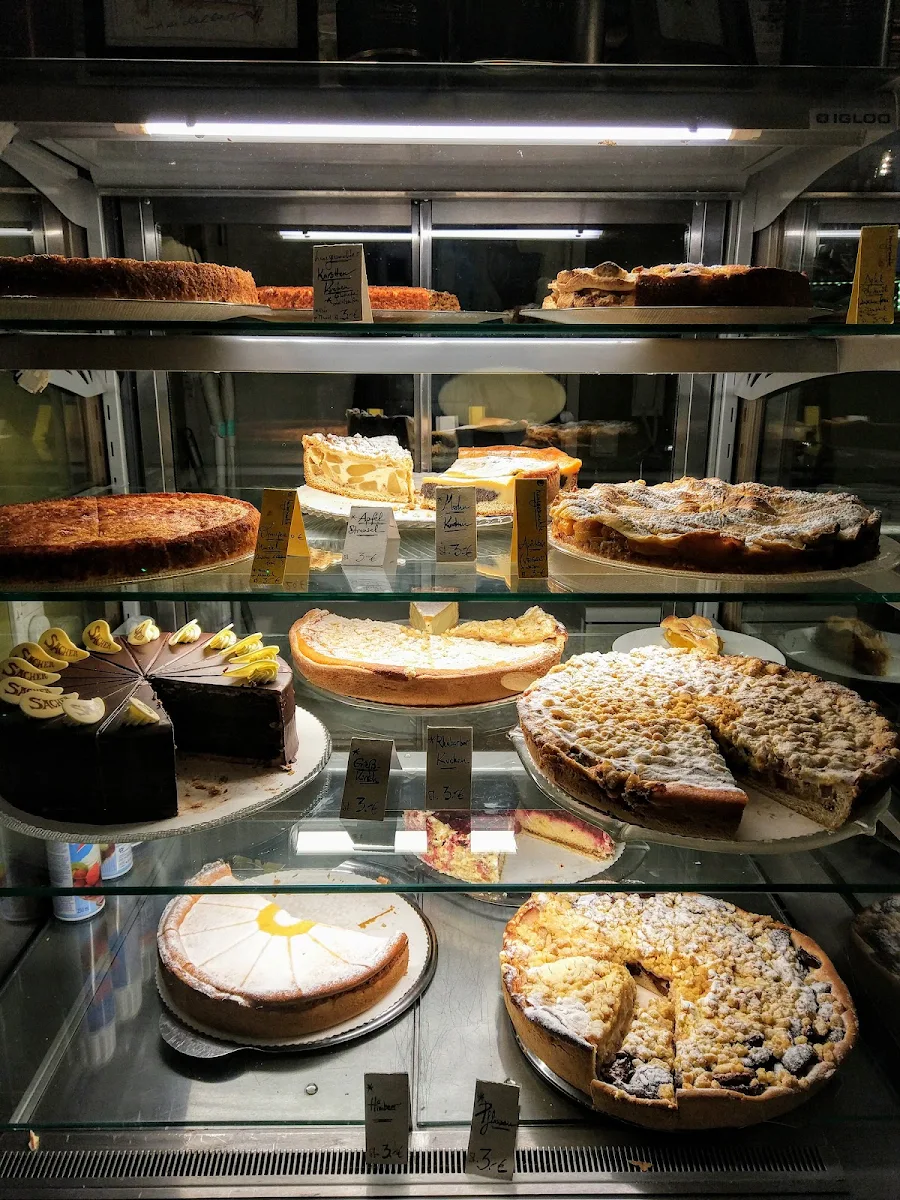 Handmade Cakes