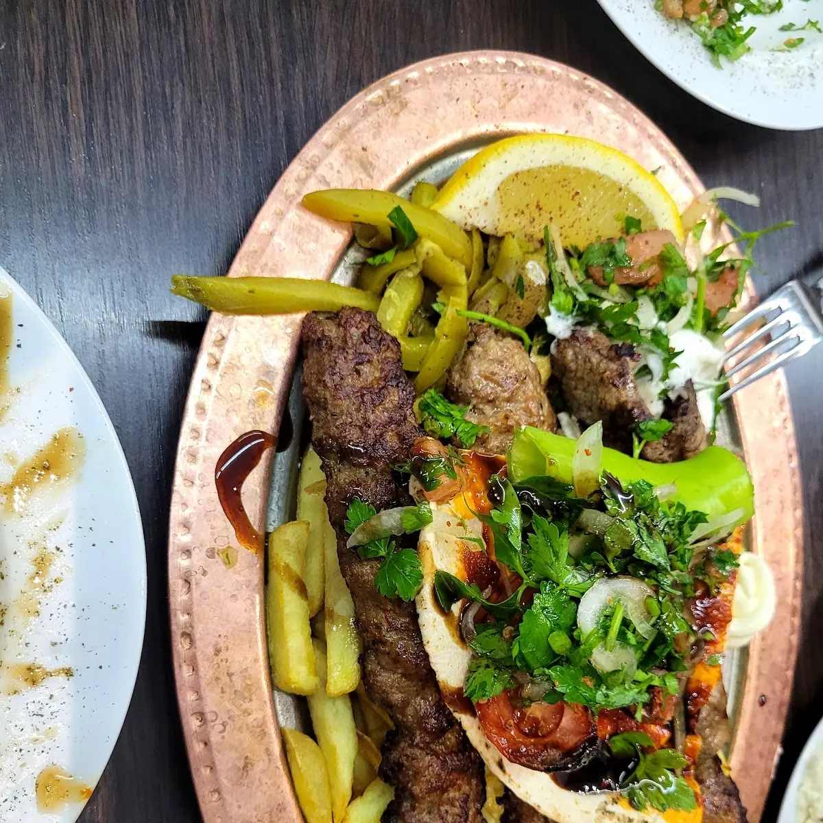 وجبة مشاوي, Restaurant Karam