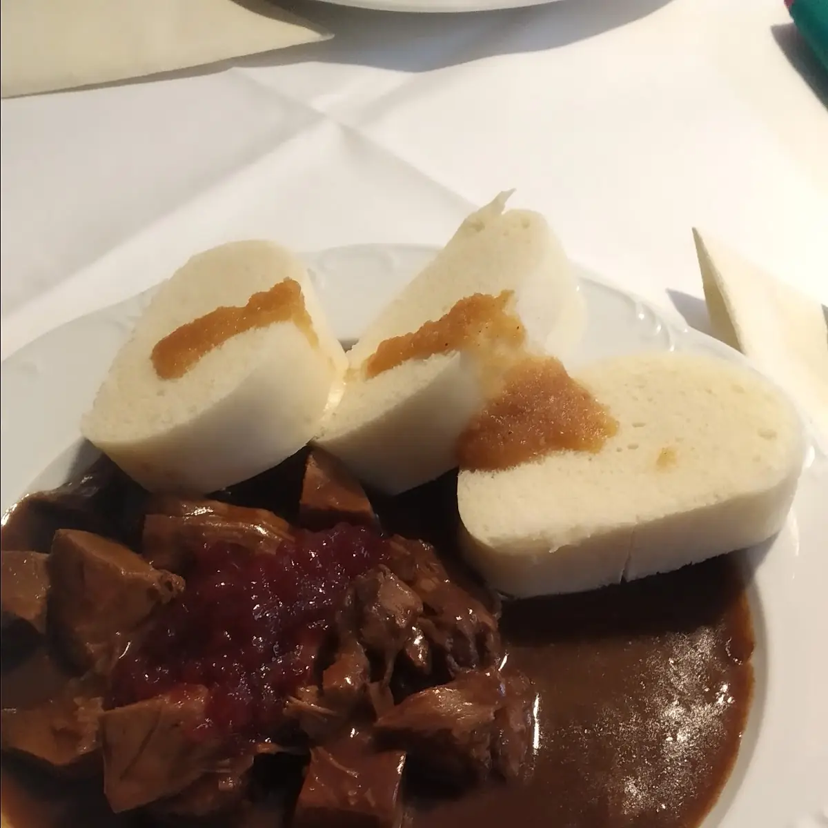Hirschgulasch
