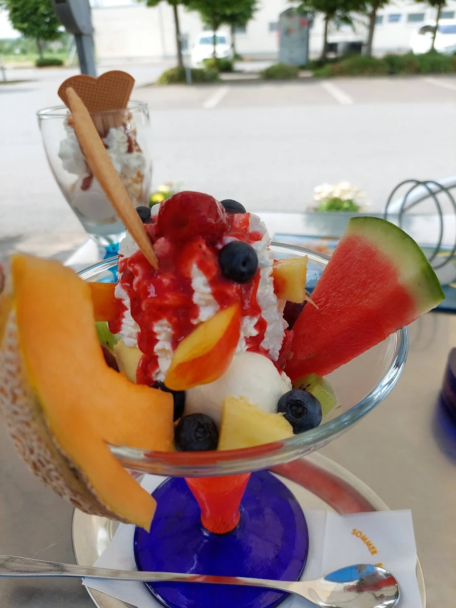 Früchtebecher