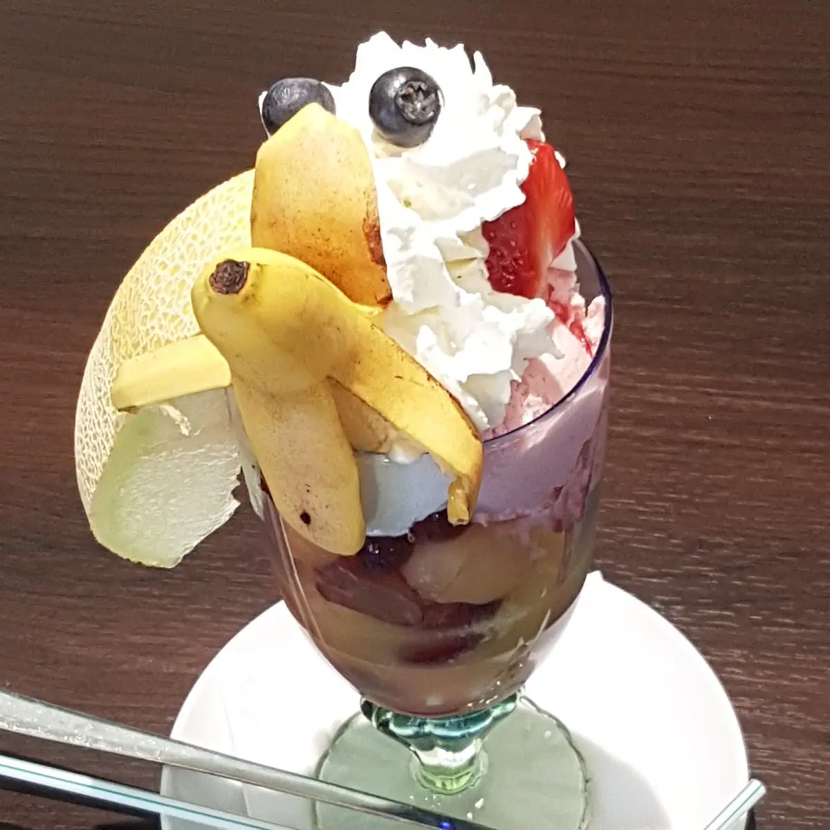 Früchtebecher