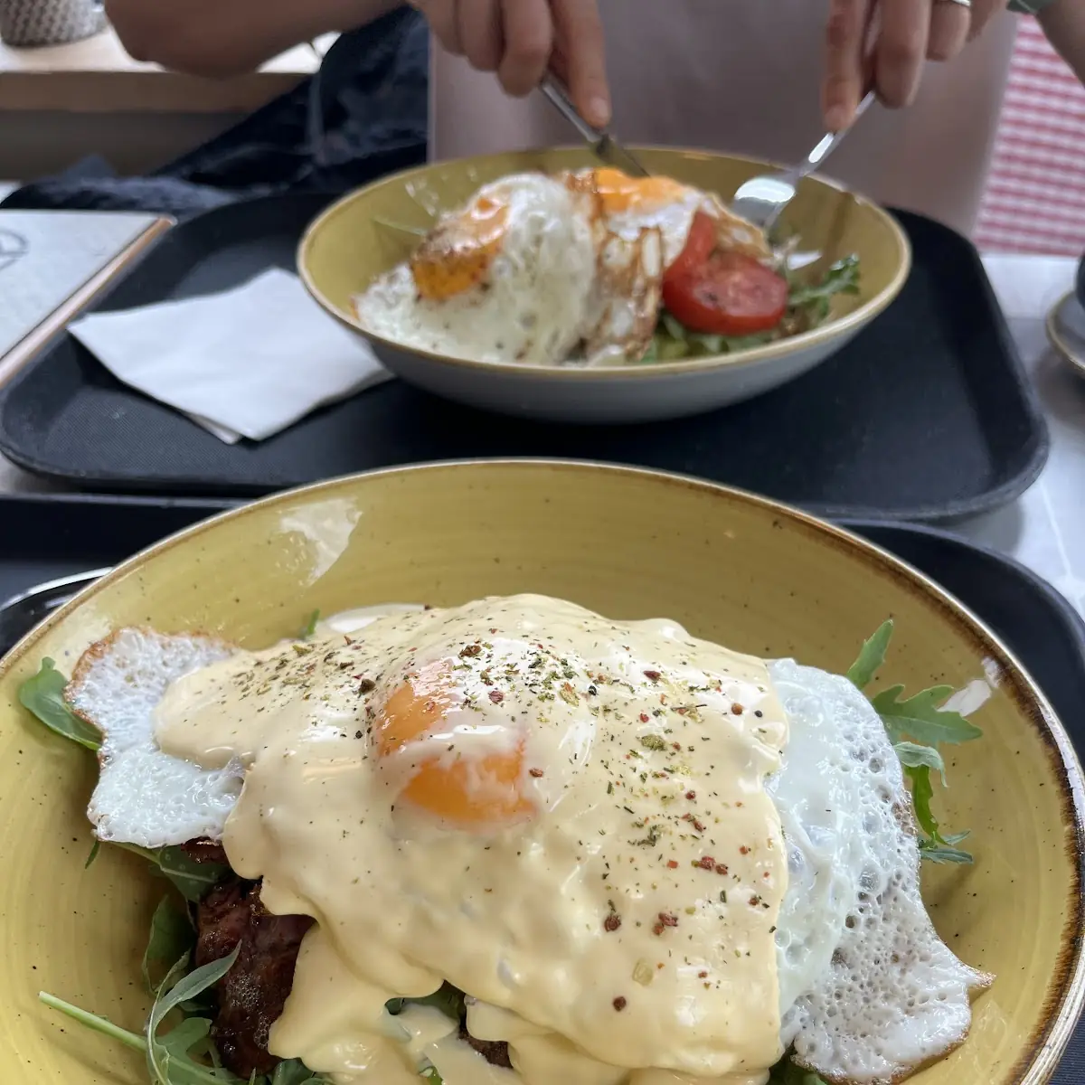 Benedict Eggs