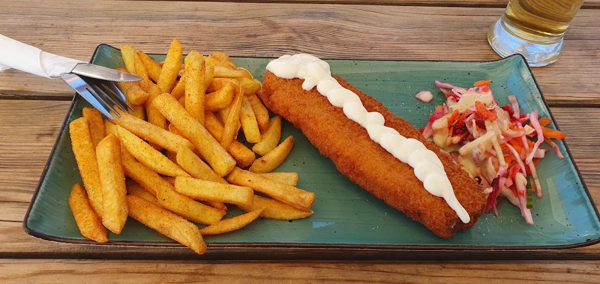 Backfisch Mit Pommes