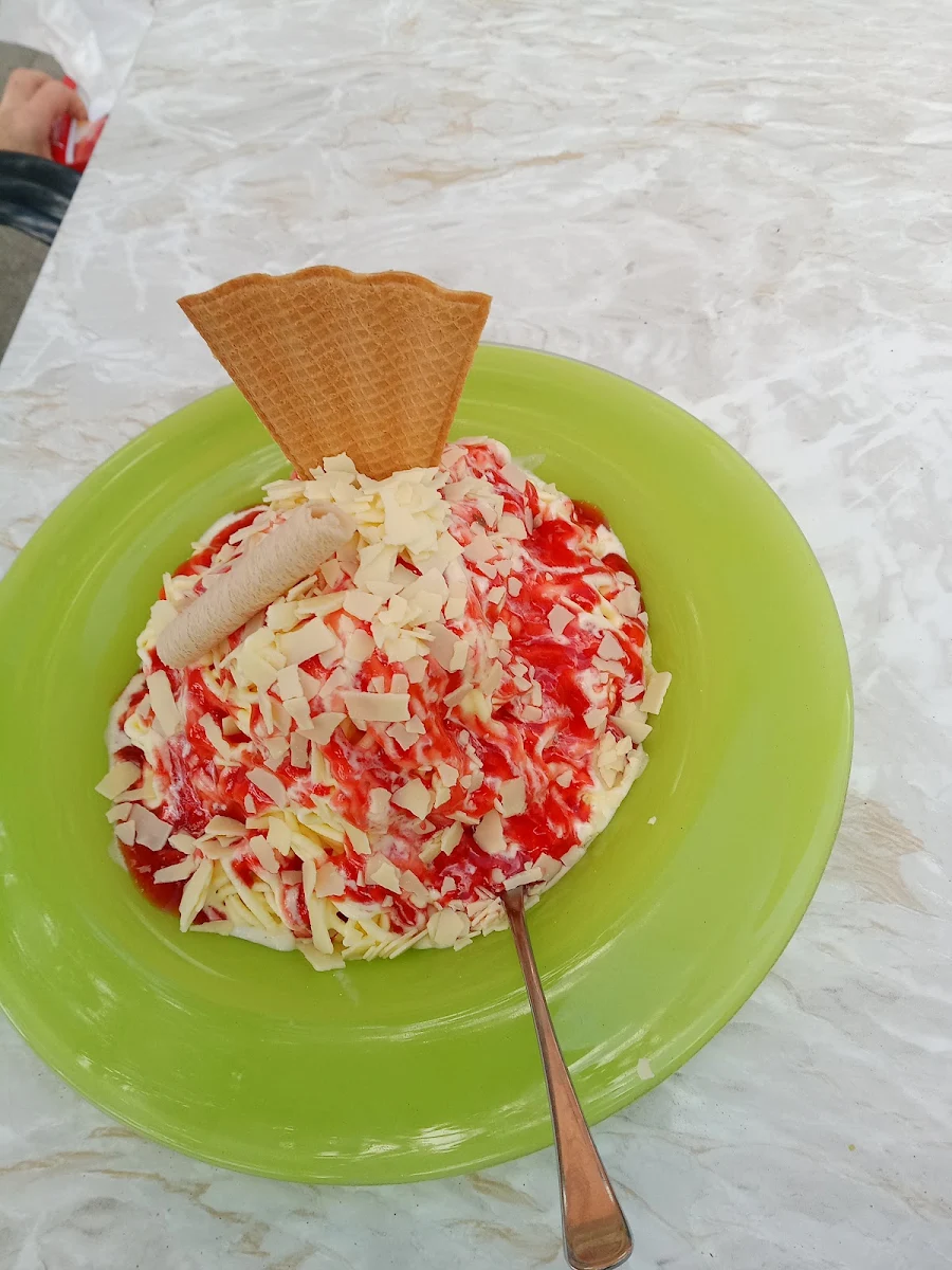 Spaghetti Eis