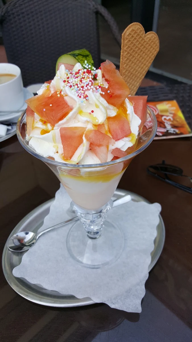 Melonen Eisbecher