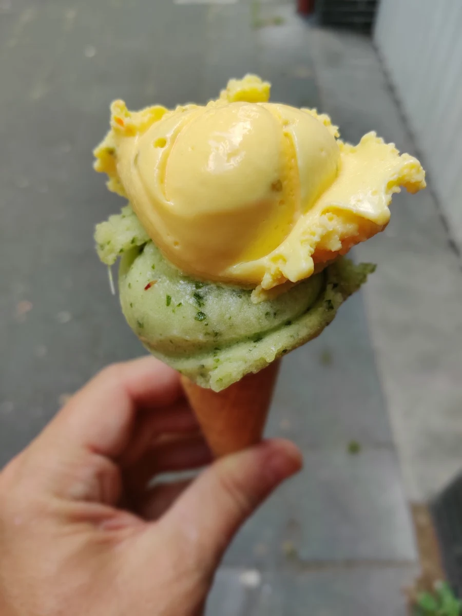 Zitrone-basilikum-eis Und Teheran-eis