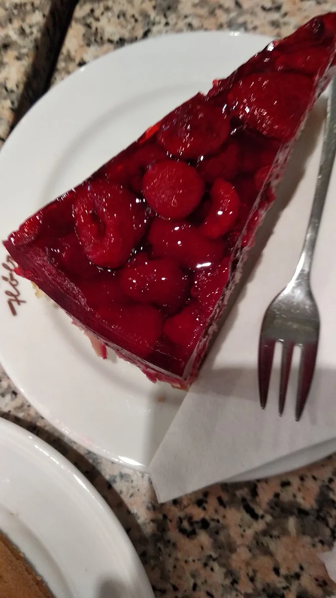 Raspberry Cake Slice