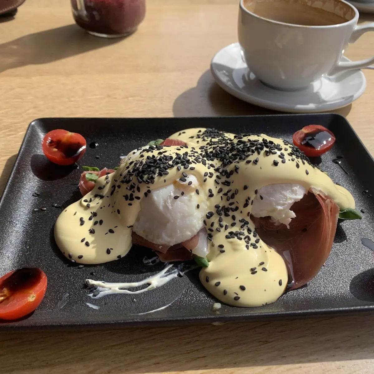 Eggs Benedict