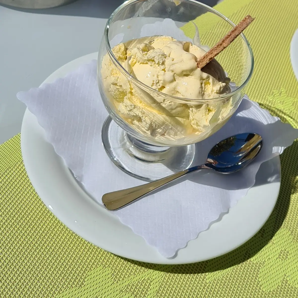 Vanille Eis