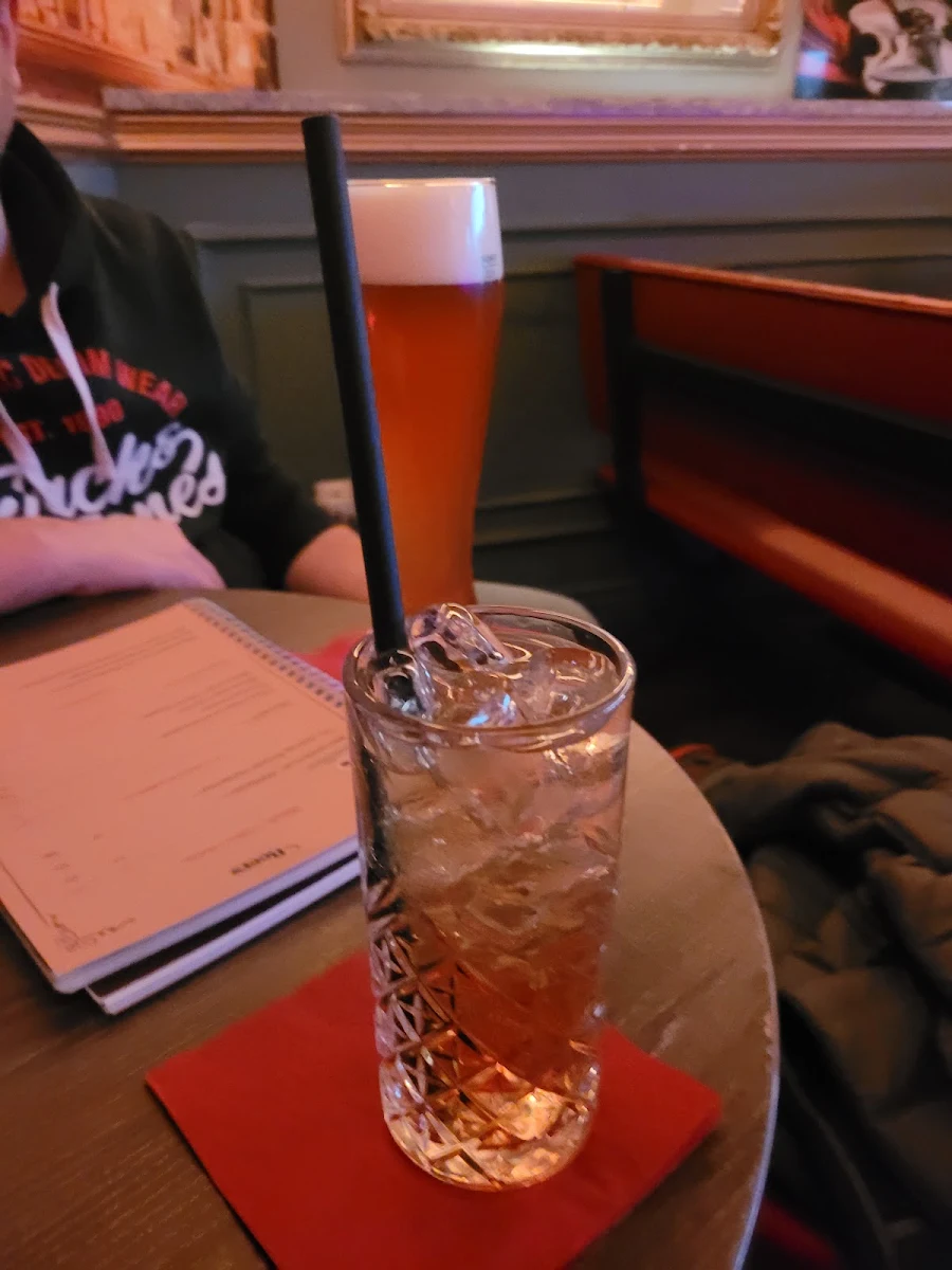 Vodka E, Barock Bar