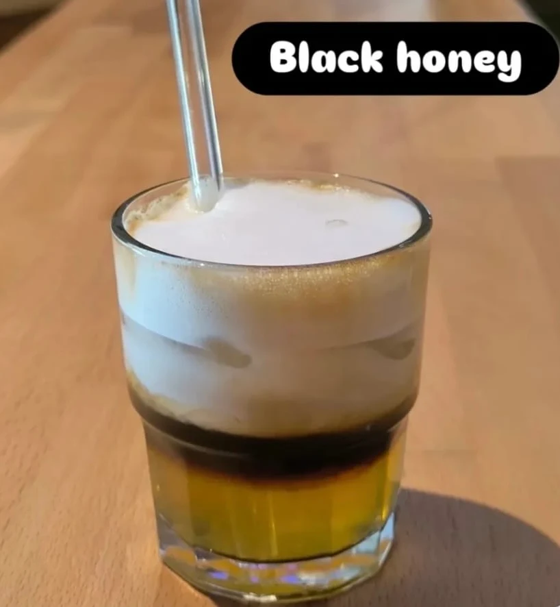 Highlights, Das verspielte Café