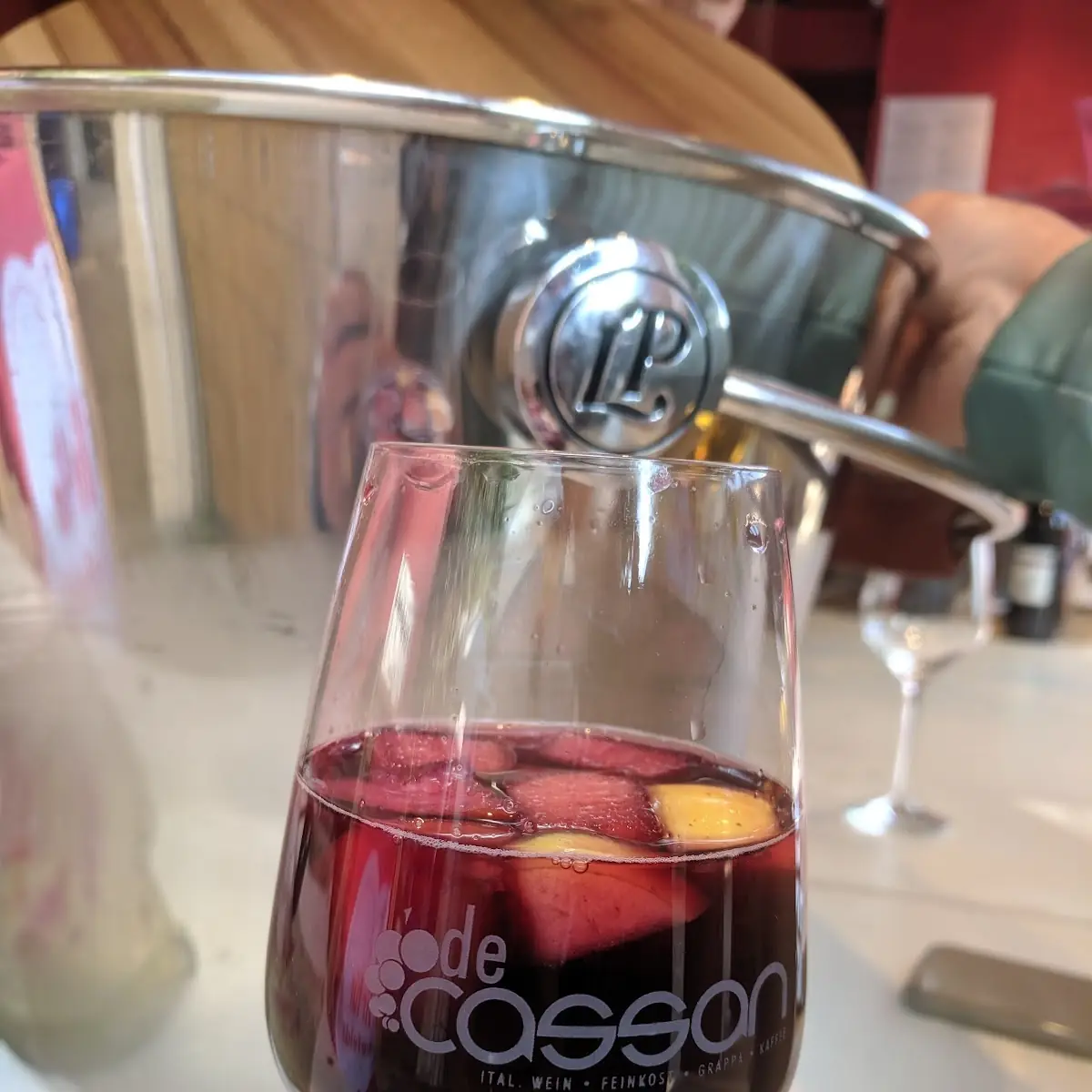 Sangria, Rhine Side