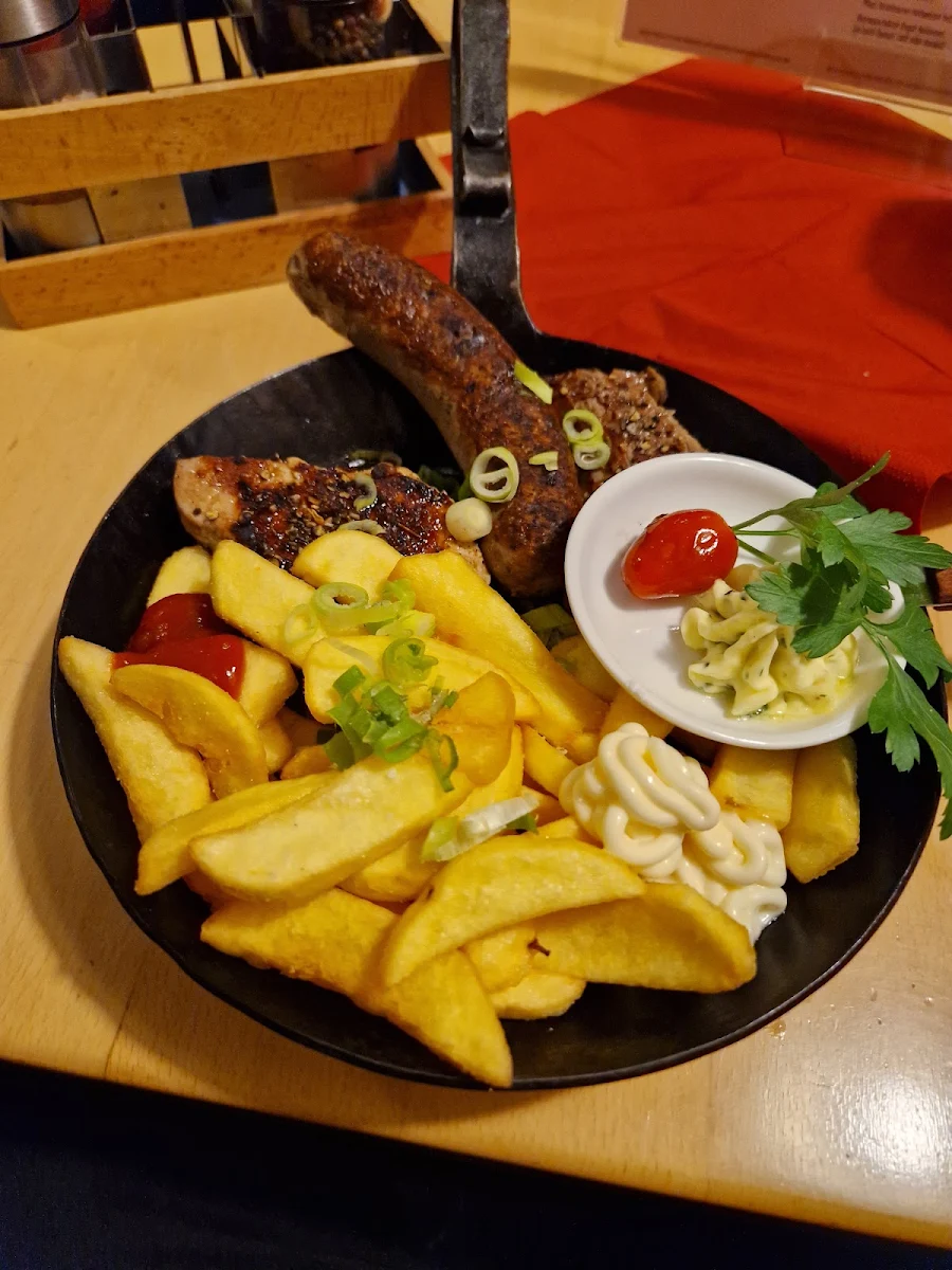 Schusters Grillpfännchen, Schusters "Zur Zeller Au"
