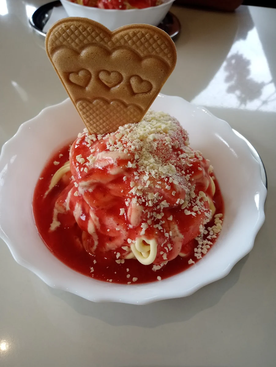 Spaghetti Eis