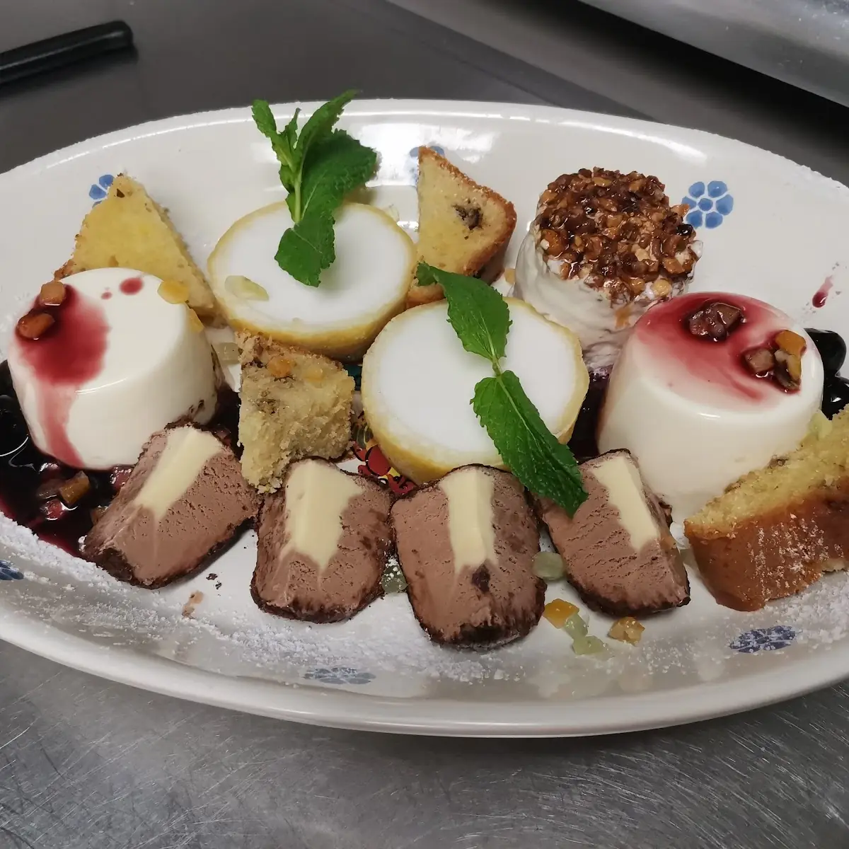 Vari Dessert