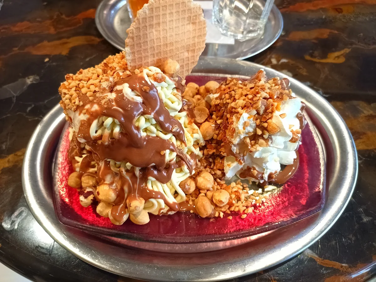 Nutella Spaghetti Eis