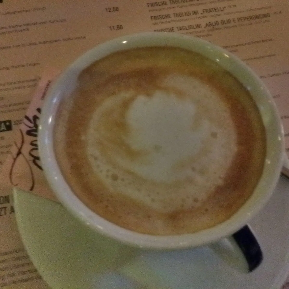 Cappuccino, Francesca & Fratelli Calenberger Esplanade