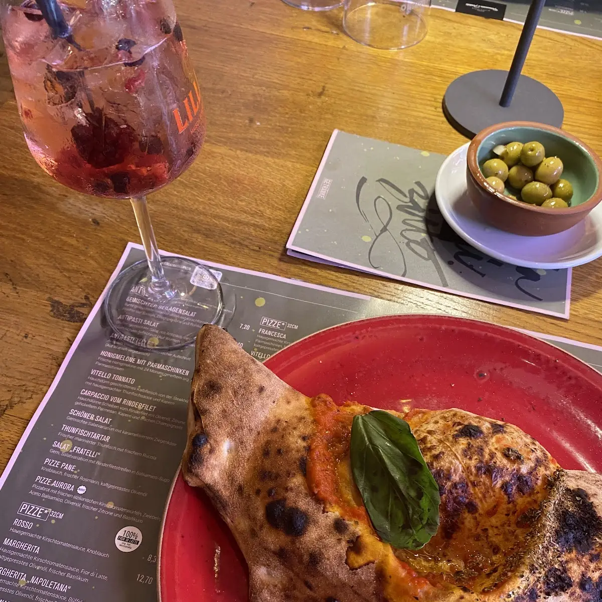 Pizza Rosso, Francesca & Fratelli Calenberger Esplanade