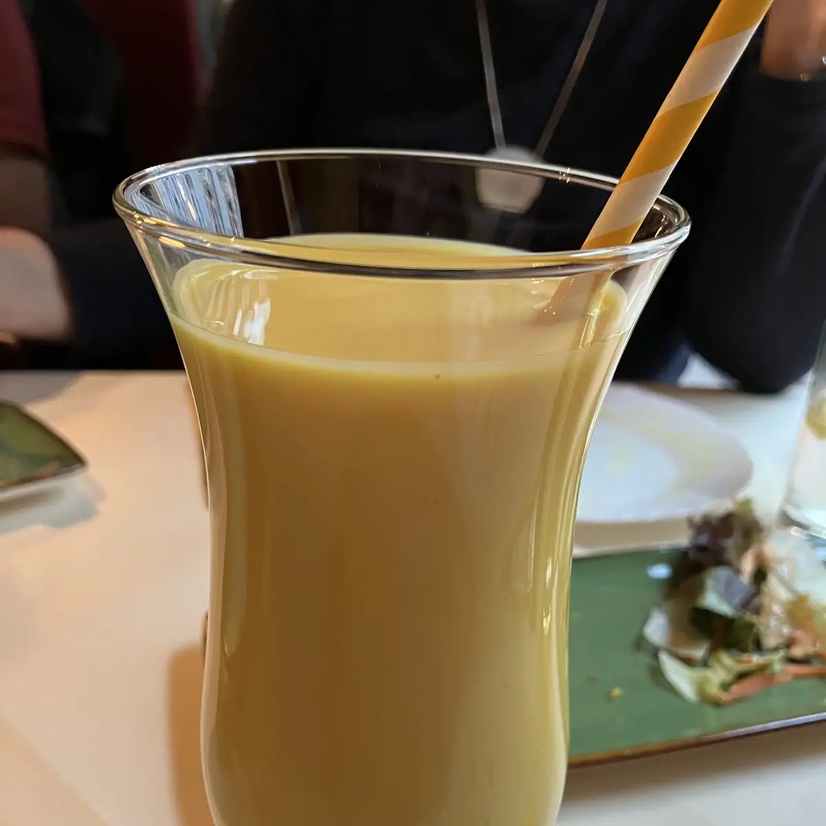 Banana Lassi (Süß) - Groß flasche