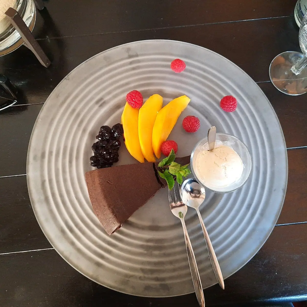 Highlights, Sicker's Restaurant & Feinkost
