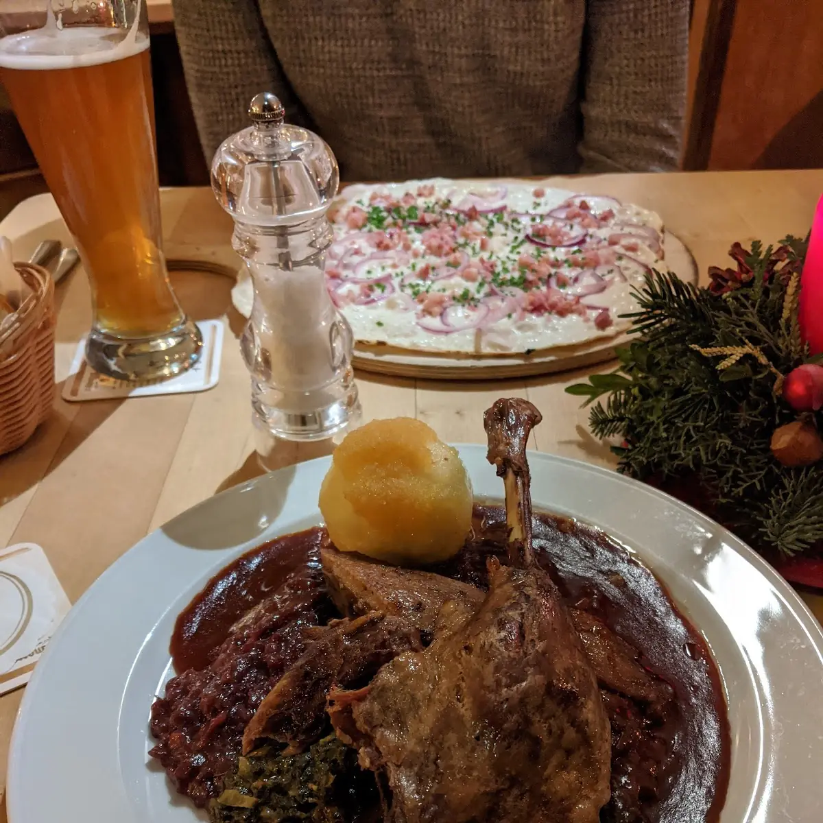 Gänsesoße, Gugelhof