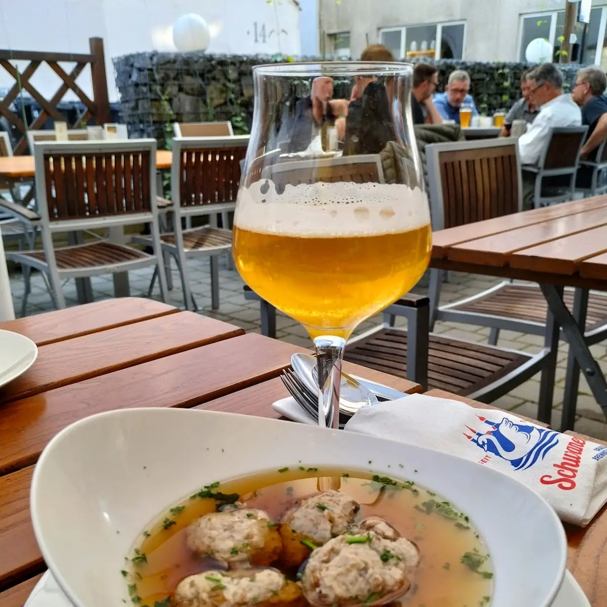 Leberknödelsuppe