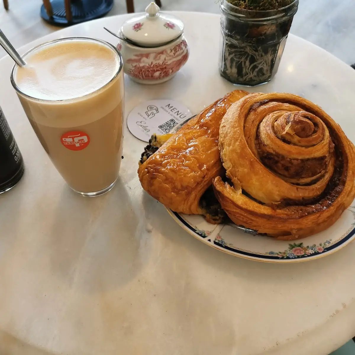 Cinnamon Roll