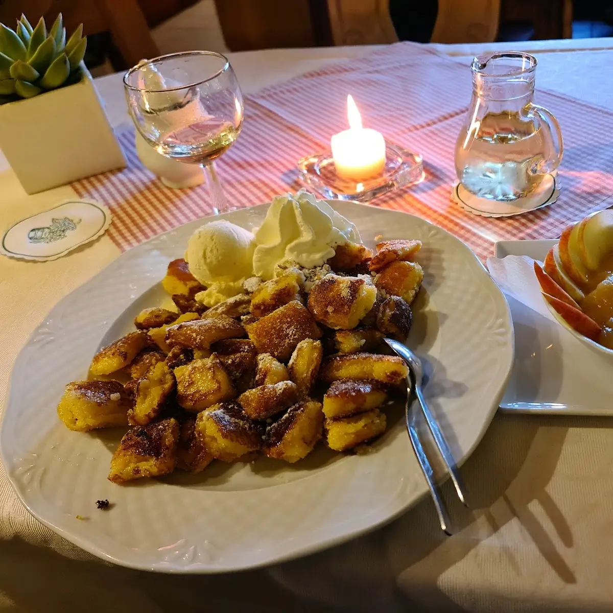 Kaiserschmarrn Groß, Dombrowsky's Baude