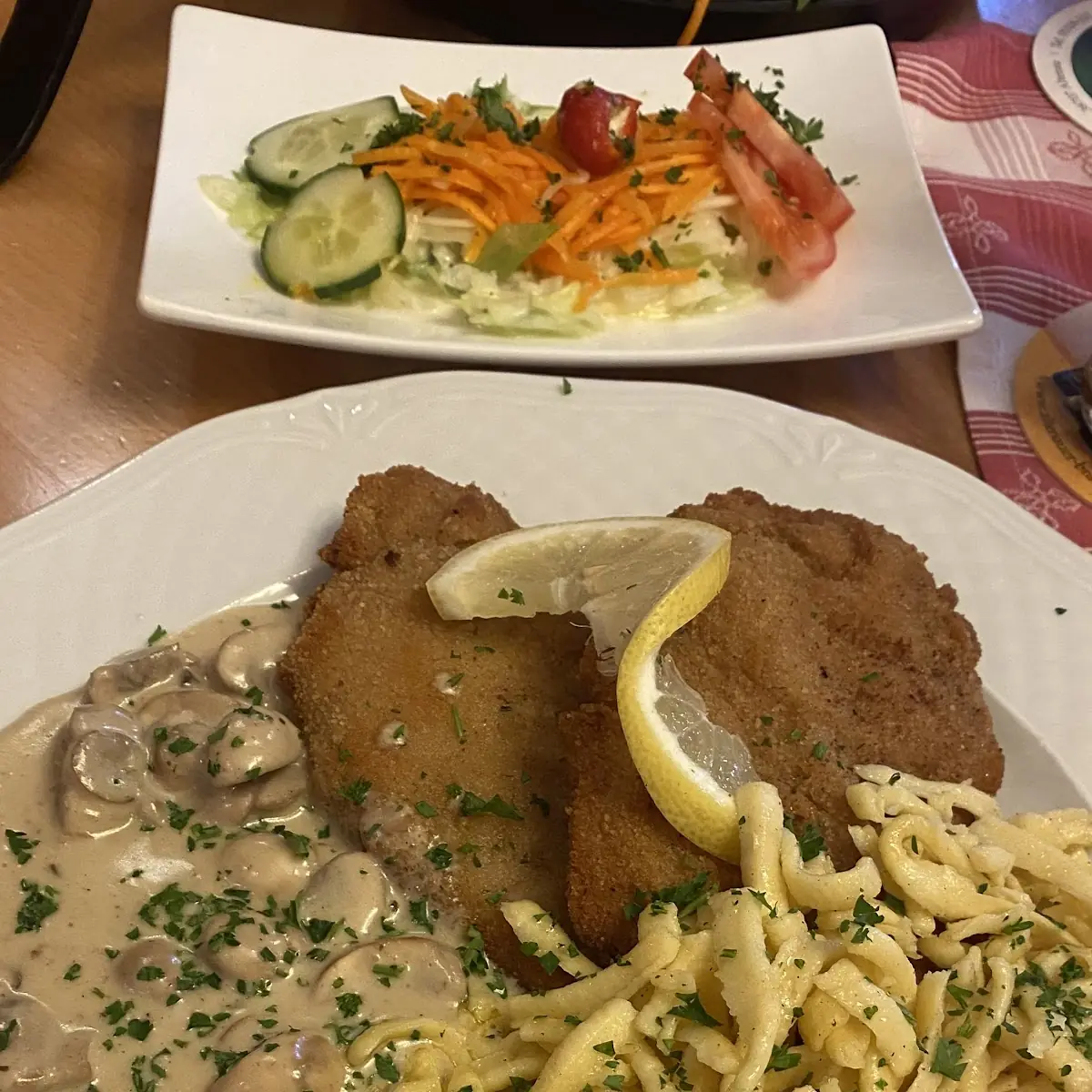 Schnitzel Rahmchampignon, Dombrowsky's Baude