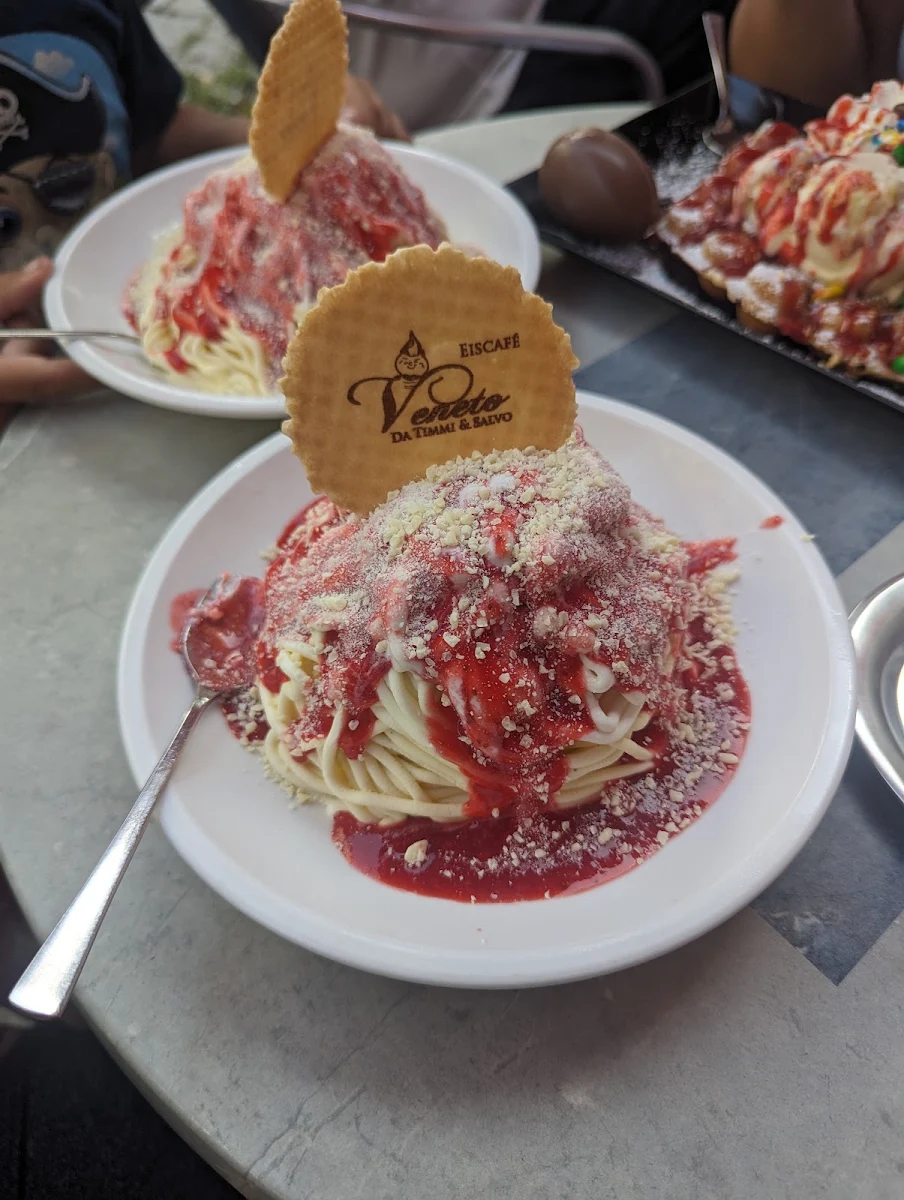 Spaghetti Eis - Erdbeer