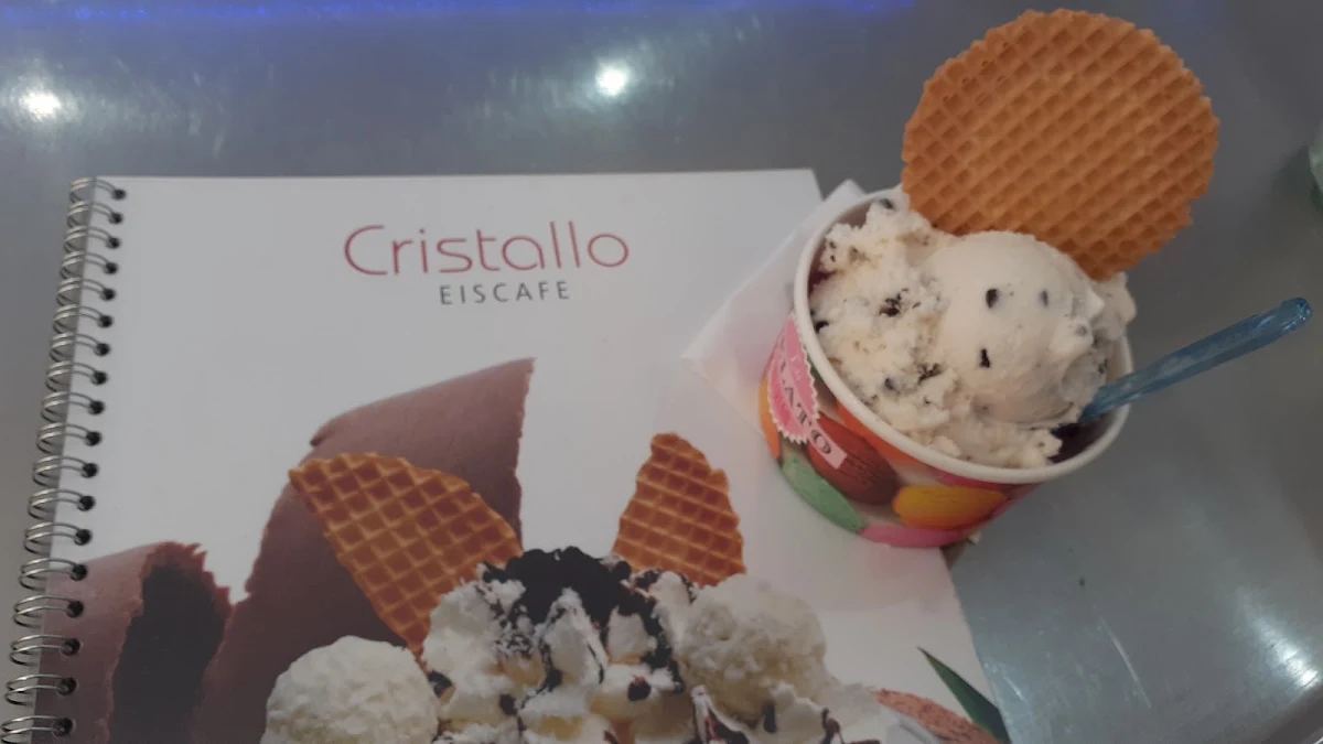 Stracciatella Eis
